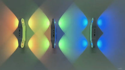 RGB LED Стенна Лампа с Двоен Светлинен Ефект
